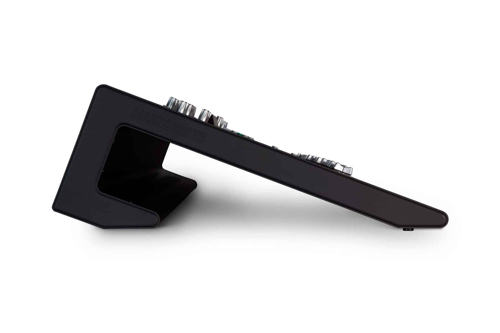 Allen & Heath Qu-16 16-channel Digital Mixer - Chrome Edition