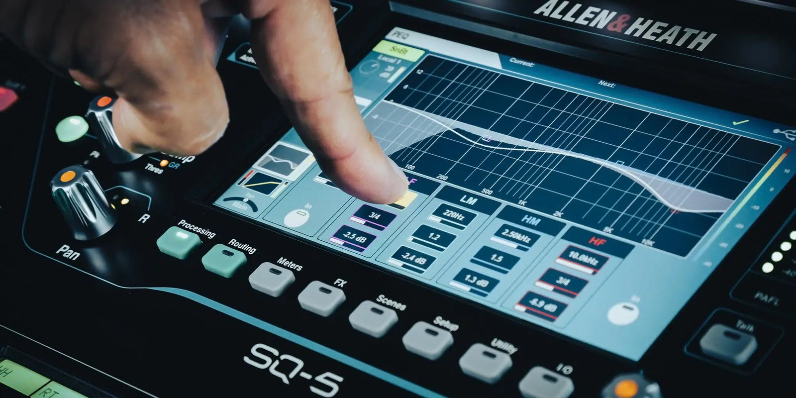 Allen & Heath SQ-6 48-channel Digital Mixer